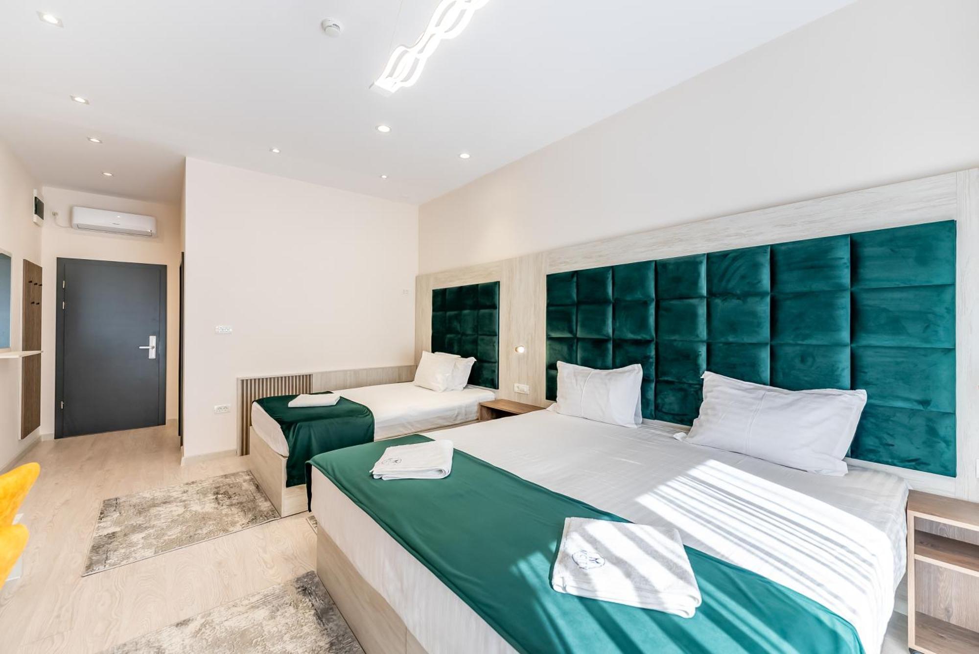 M City Aparthotel Арад Номер фото